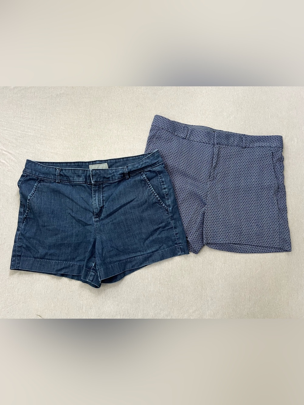 Banana Republic 2 Pair of Short Blue Denim and Geometric Patterned Blue Shorts